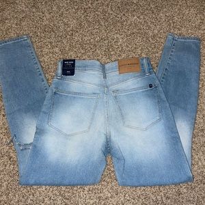 BRAND NEW LUCKY BRAND SKINNY JEANS
